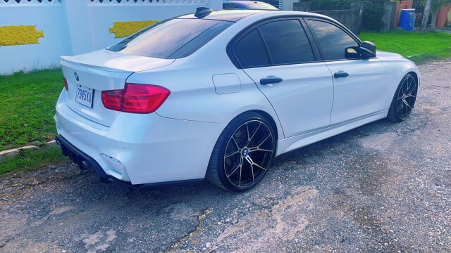 2013 BMW 328i F30