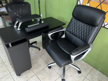 Nail Station With Spa Chair