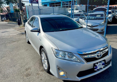 2013 Toyota Camry Hybrid