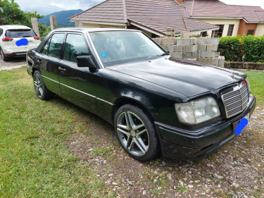 1993 Mercedes Benz W124