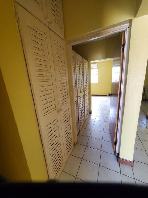 2 Bedroom, 2 Bathroom Apartment