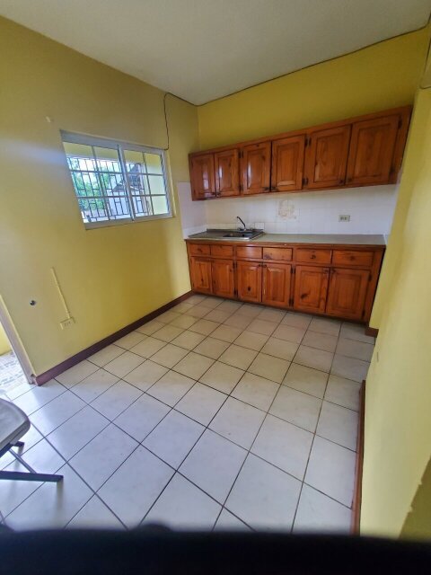 2 Bedroom, 2 Bathroom Apartment