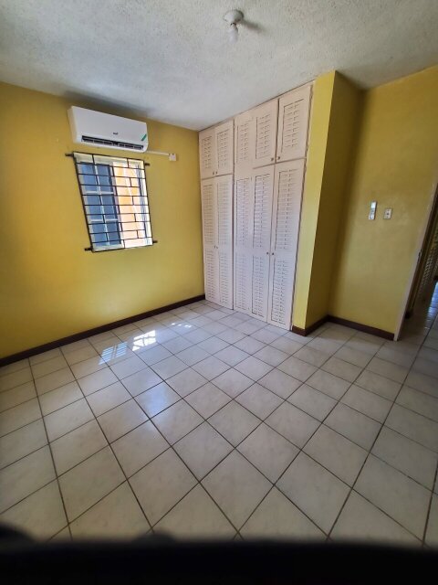 2 Bedroom, 2 Bathroom Apartment