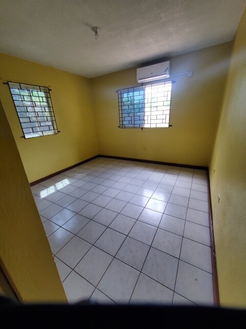 2 Bedroom, 2 Bathroom Apartment