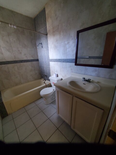 2 Bedroom, 2 Bathroom Apartment