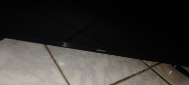 32 Inch Samsung TV