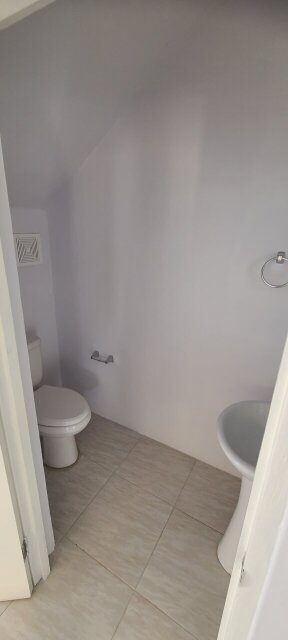 2 Bedroom Townhouse For Rent