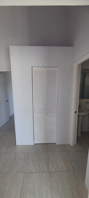 2 Bedroom Townhouse For Rent
