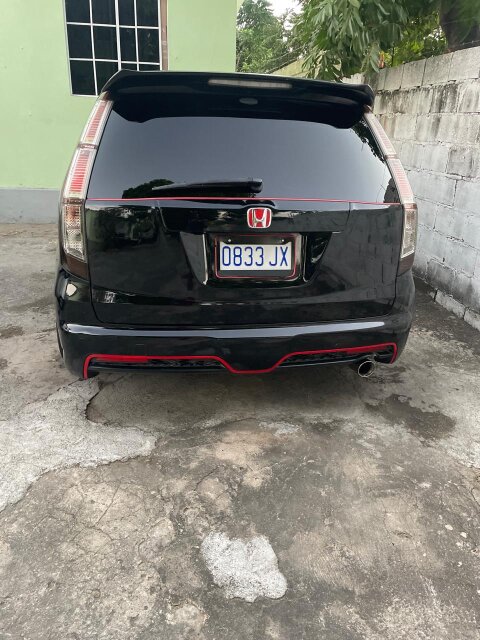 Honda Stream 2012