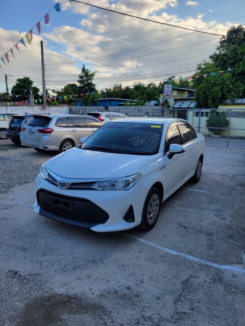 Toyota Axio