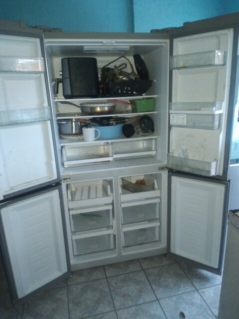 4 Door Refrigerator With Ice Maker