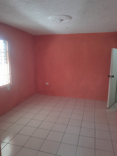 1 Bedroom, Kitchen,  Bathroom (self Contained)