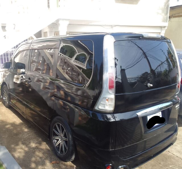 Nissan Serena 2010 $9 Call 18767004923