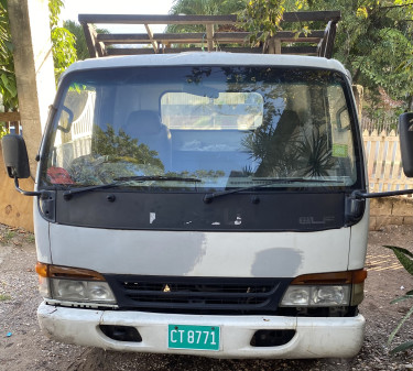 1996 Isuzu Elf