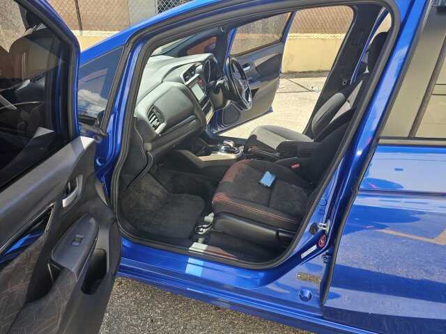 2016 Honda Fit Hybrid Sport