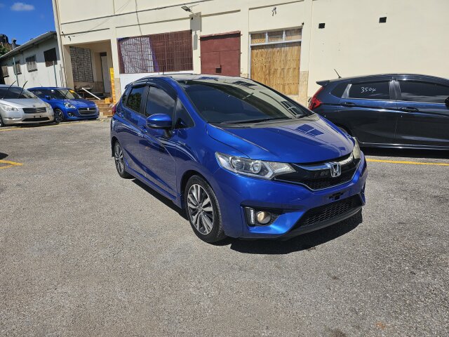 2016 Honda Fit Hybrid Sport