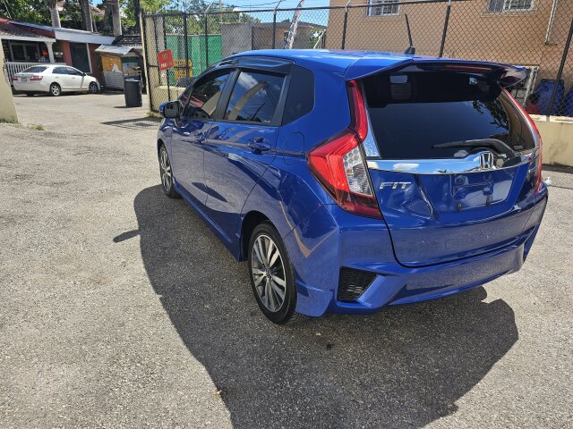 2016 Honda Fit Hybrid Sport