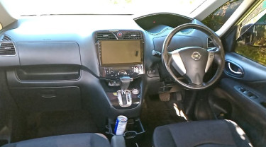 2013 Nissan Serena