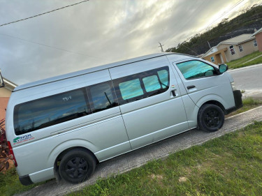 2013 Toyota HIACE FOR SALE