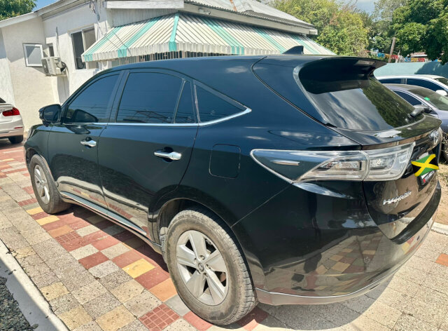 2015 Toyota Harrier