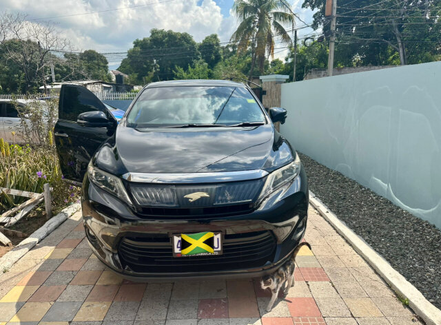 2015 Toyota Harrier