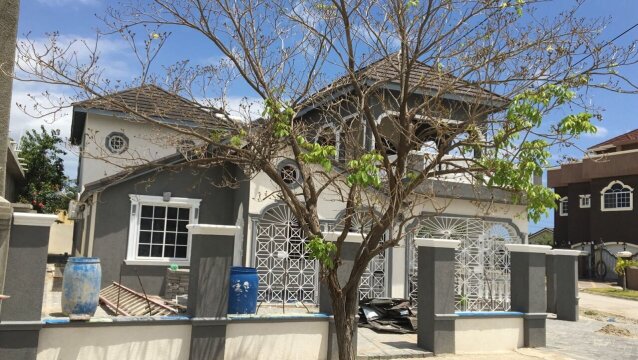 6 Bedroom House For Sale White Water Meadows
