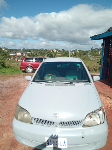 2001 Yaris / Platz