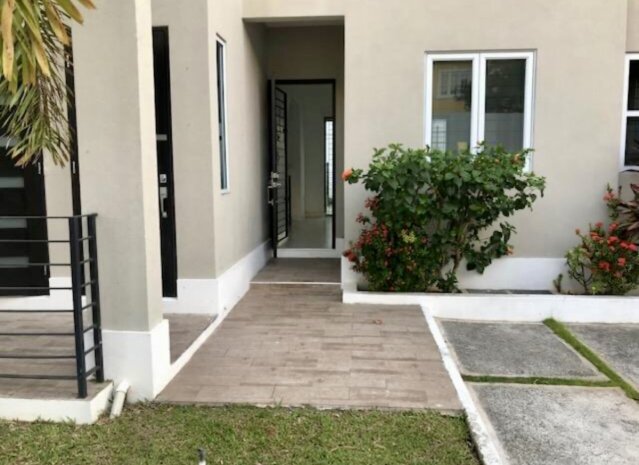 2 Bedroom 2bath Apo