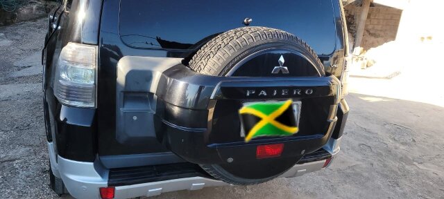 2008 Mitsubishi Pajero