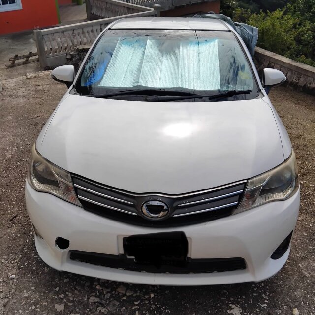2015 Toyota Axio