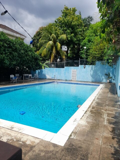 3 Bedrooms, 2.5 Bathrooms Townhouse