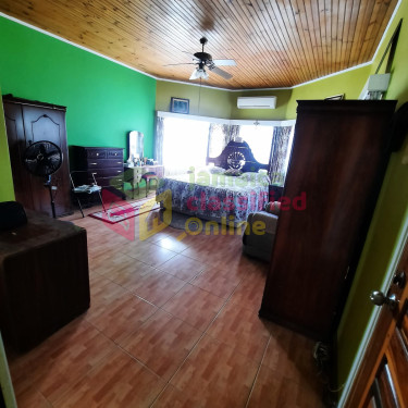 4 Bedroom  3 BATHS READY TO GO