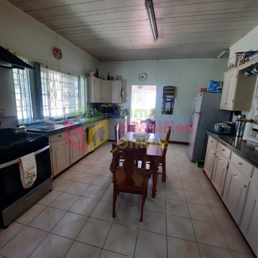 4 Bedroom  3 BATHS READY TO GO