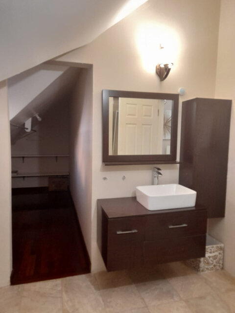 2 Bedroom Furnished