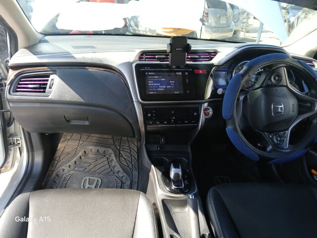 2016 HONDA GRACE 1.7M NOW!!