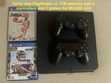 Sony PlayStation 4