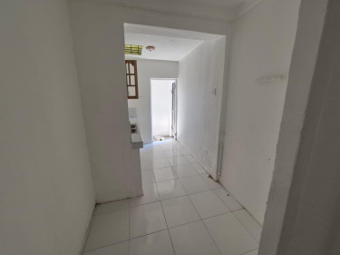 3 Bedroom House For Sale In East Chedwin