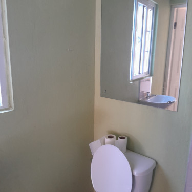 1 Bedroom, Kitchen, Bathroom, Patio