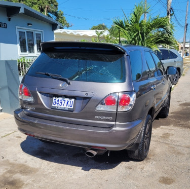 1999 Toyota Harrier (Lexus)