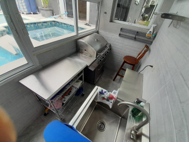 2 Bedroom 2 Bath With Pool