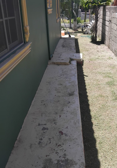 UNFURNISHED 2 BEDROOM HOUSE FOR RENT