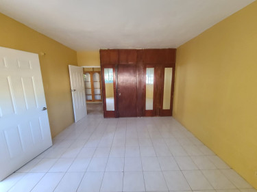 2 Bedrooms And 2 Bathroom GTR Ptmre House For Rent