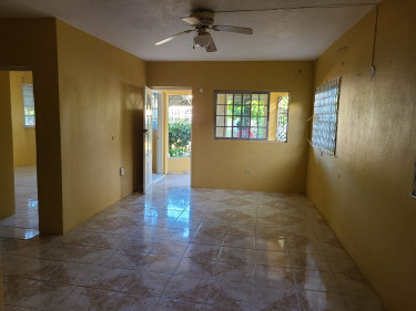 2 Bedrooms And 2 Bathroom GTR Ptmre House For Rent