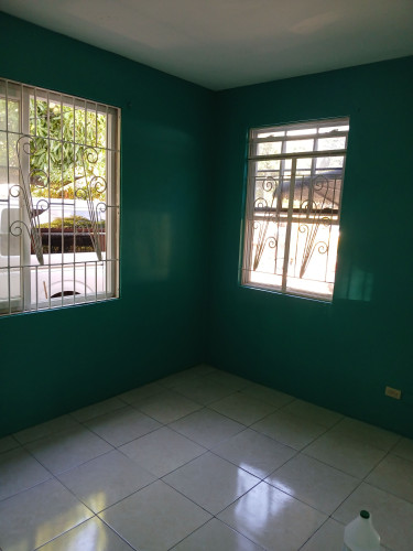 2 Bedroom  Living,kitchen,bathroom