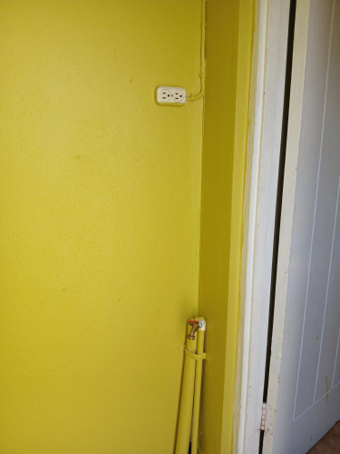 2 Bedroom  Living,kitchen,bathroom