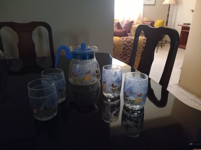 5 Piece Glass Set (NEW)