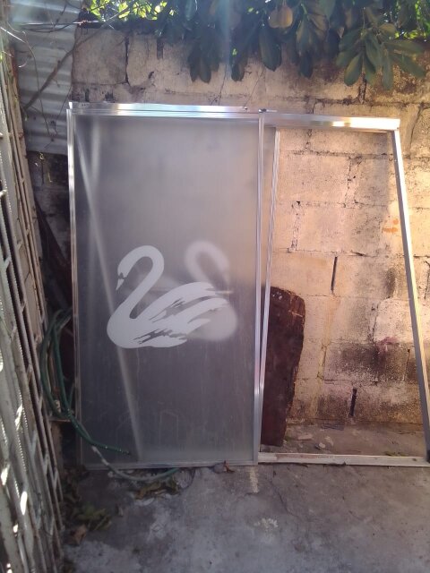 Used Bathroom Shower Door