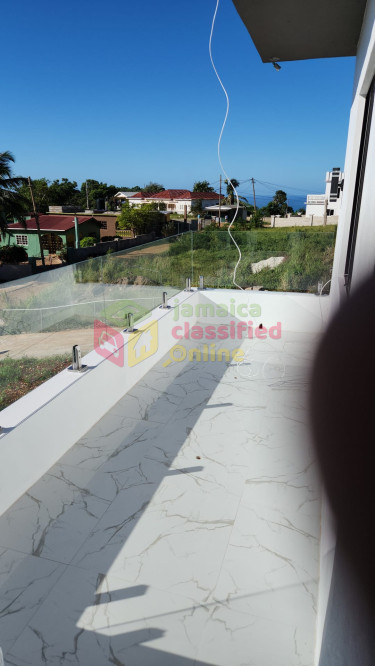 3 Bedrooms 2 Baths Luxury-Modern House for $240K