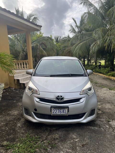 2014 Toyota Ractis
