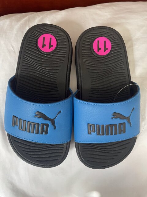 Size 11c Little Kid Puma Slides